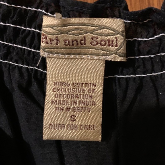 Embroidered Shirt - Picture 3 of 3